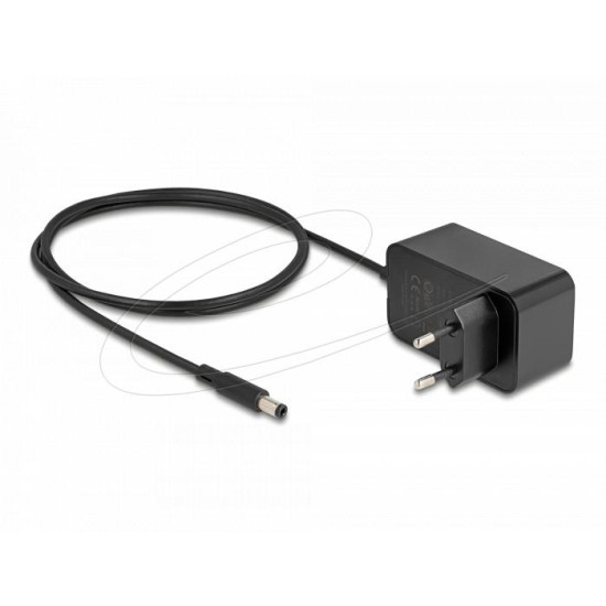 Delock USB 10 Gbps Hub with 4 USB Type-C™ Ports thereof 3 x Data Port + 1 x Data and PD 20 Watt with power indicator