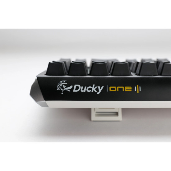 Ducky професионална геймърска механична клавиатура Professional Gaming Mechanical Keyboard One 3 Classic - Cherry MX RGB Brown Switches [Tactile]