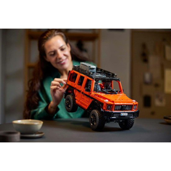 LEGO Technic - Mercedes Benz G500 Professional Line, 42177