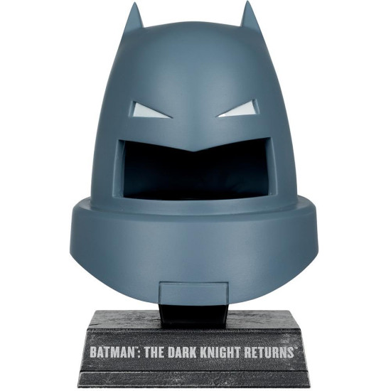 DC Direct Armored Batman (The Dark Knight Returns) Cowl Replica 1:3 Scale McFarlane Figure