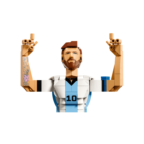 LEGO Football Legend: Lionel Messi – Soccer Legend (43015)
