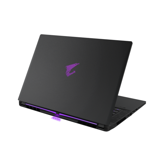 Notebook GIGABYTE AORUS MASTER 16 6YJ - 16