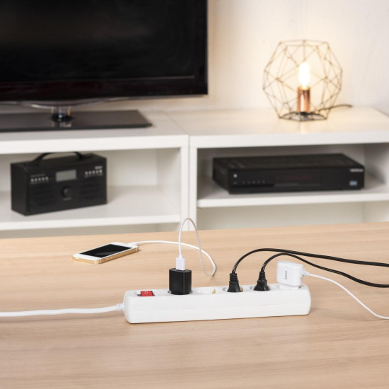 Distribution Panel, HAMA, 5 sockets, 1.4 m, 47842