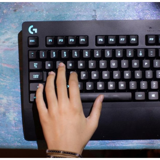 Геймърска клавиатура Logitech, G213 Prodigy, RGB Геймърска клавиатура Logitech, G213 Prodigy, RGB